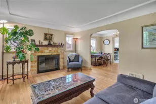 324 Stevens Ave SW, Renton, WA 98057 - Photo 5