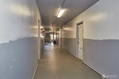 301 W 3rd Street, Aberdeen, WA 98520 - Photo 11