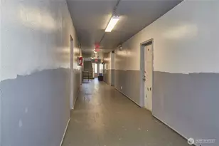 301 W 3rd St, Aberdeen, WA 98520 - Photo 11