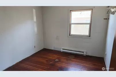 415 E Lopez Ave, Port Angeles, WA 98362 - Photo 7