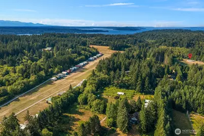 16010 109th Ave SW, Vashon, WA 98070 - Photo 11