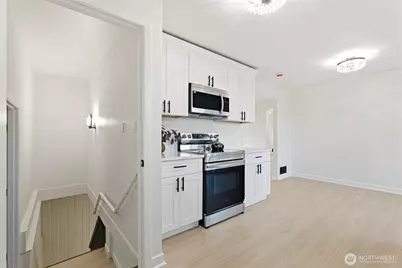 924 E 57th Street, Tacoma, WA 98404 - Photo 9