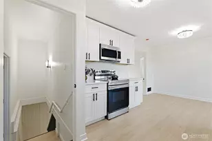 924 E 57th St, Tacoma, WA 98404 - Photo 9