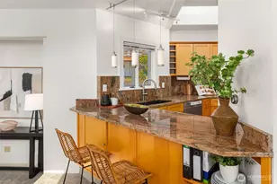2342 NW 98th St, Seattle, WA 98117 - Photo 13