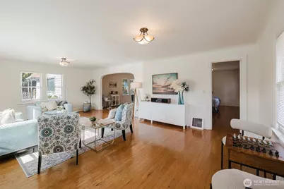 1108 Warren Avenue, Bremerton, WA 98337 - Photo 5