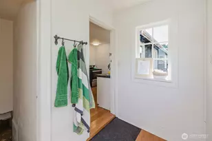 1108 Warren Ave, Bremerton, WA 98337 - Photo 11