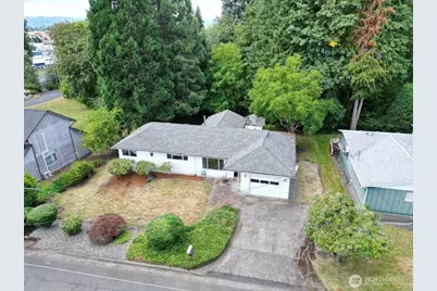 205 N 21st Avenue, Kelso, WA 98626 - Photo 1