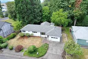205 N 21st Ave, Kelso, WA 98626 - Photo 1