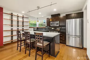 3635 Greenwood Ave N, Seattle, WA 98103 - Photo 7