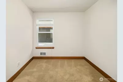 3635 Greenwood Avenue N #B, Seattle, WA 98103 - Photo 5