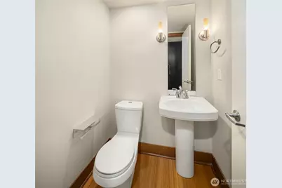 3635 Greenwood Avenue N #B, Seattle, WA 98103 - Photo 15