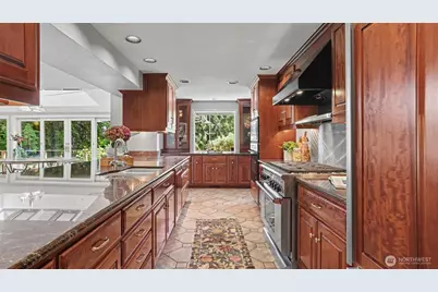 11 Cascade Key, Bellevue, WA 98006 - Photo 7