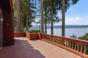 2305 E Lake Sammamish Pl SE, Sammamish, WA 98075 - Photo 5