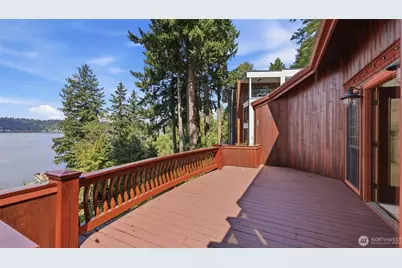 2305 E Lake Sammamish Place SE, Sammamish, WA 98075 - Photo 35