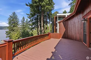 2305 E Lake Sammamish Pl SE, Sammamish, WA 98075 - Photo 35