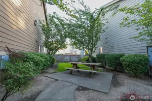 10727 SE 242nd St, Kent, WA 98030 - Photo 23