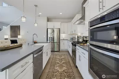 13165 176th Avenue E, Bonney Lake, WA 98391 - Photo 11