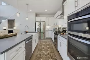 13165 176th Ave E, Bonney Lake, WA 98391 - Photo 11