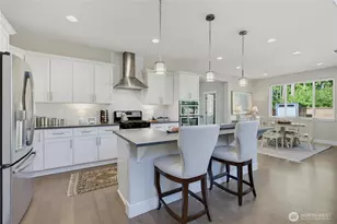 13165 176th Ave E, Bonney Lake, WA 98391 - Photo 9