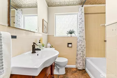 2763 59th Avenue SW, Seattle, WA 98116 - Photo 15