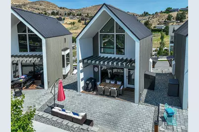 1402 Cottage Lane, Chelan, WA 98816 - Photo 1
