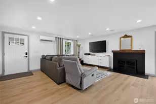 20411 71st St E, Bonney Lake, WA 98391 - Photo 13