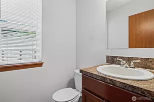 13512 Prairie Ridge Dr E, Bonney Lake, WA 98391 - Photo 15