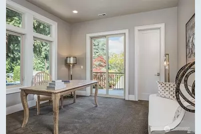 10207 NE 21st Place, Bellevue, WA 98004 - Photo 11