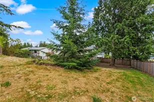 22208 Meridian Ave S, Bothell, WA 98021 - Photo 21