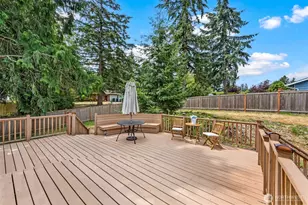 22208 Meridian Ave S, Bothell, WA 98021 - Photo 25