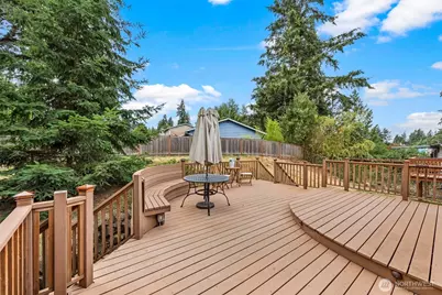 22208 Meridian Avenue S, Bothell, WA 98021 - Photo 23