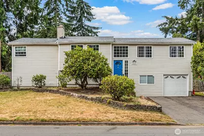 22208 Meridian Avenue S, Bothell, WA 98021 - Photo 1