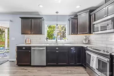 18109 Sundown Court SE, Yelm, WA 98597 - Photo 15