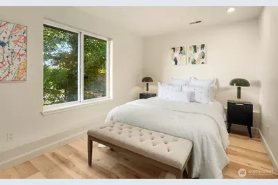314 25th Avenue E, Seattle, WA 98112 - Photo 25
