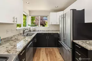 314 25th Ave E, Seattle, WA 98112 - Photo 13