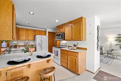 233 3rd Avenue S #101, Edmonds, WA 98020 - Photo 7