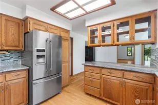 464 Marine View Pl, Camano Island, WA 98282 - Photo 15