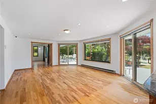 464 Marine View Pl, Camano Island, WA 98282 - Photo 19