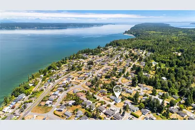 464 Marine View Place, Camano Island, WA 98282 - Photo 3