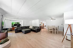 516 Beach Dr, Snohomish, WA 98290 - Photo 13