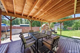 516 Beach Dr, Snohomish, WA 98290 - Photo 29