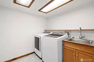 14420 Duryea Ln S, Tacoma, WA 98444 - Photo 27