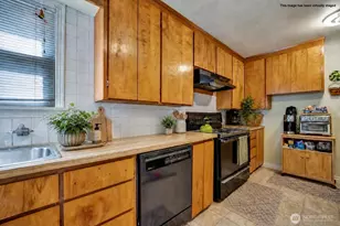 2407 Larch Way, Lynnwood, WA 98036 - Photo 5