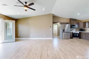 905 Cowl St, Milton-Freewater, OR 97862 - Photo 21