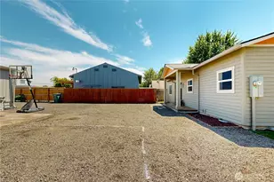905 Cowl St, Milton-Freewater, OR 97862 - Photo 15