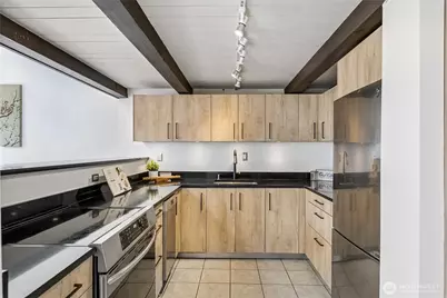1406 Harvard Avenue #106, Seattle, WA 98122 - Photo 13