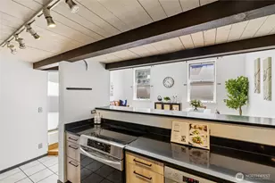 1406 Harvard Ave, Seattle, WA 98122 - Photo 15