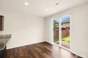 10521 191st St Ct E, Puyallup, WA 98374 - Photo 11