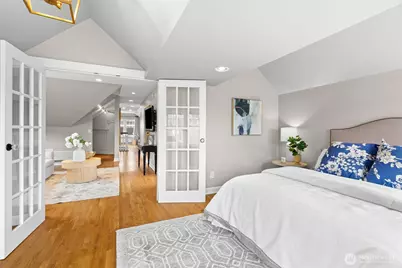 114 Queen Anne Drive, Seattle, WA 98109 - Photo 21
