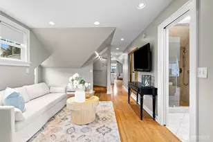 114 Queen Anne Dr, Seattle, WA 98109 - Photo 19